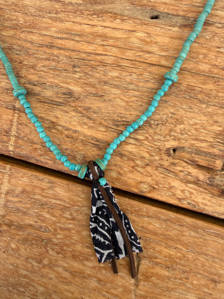 beads necklace turquoise
