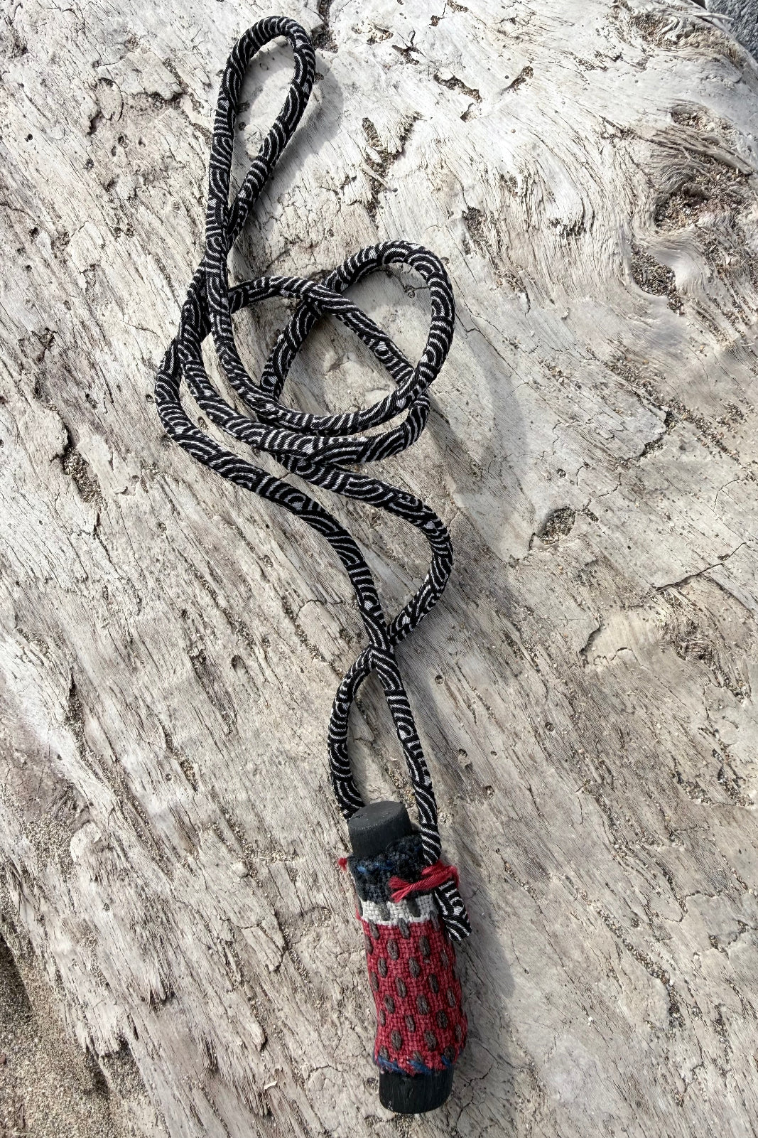 Kofu-Mini-Eda - Long Necklace - Small Charcoal