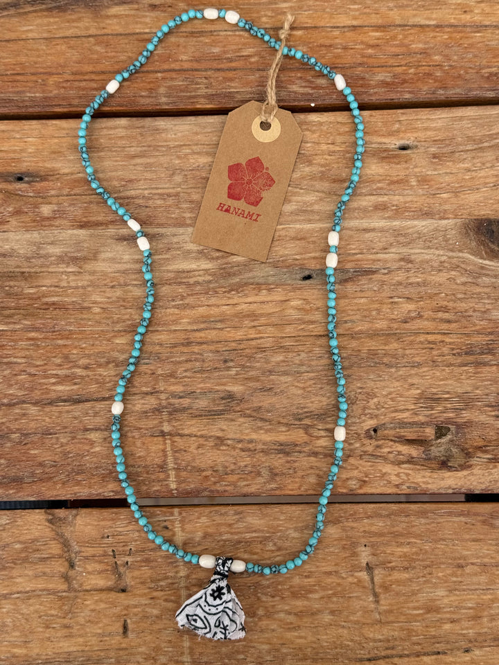 beads necklace turquoise