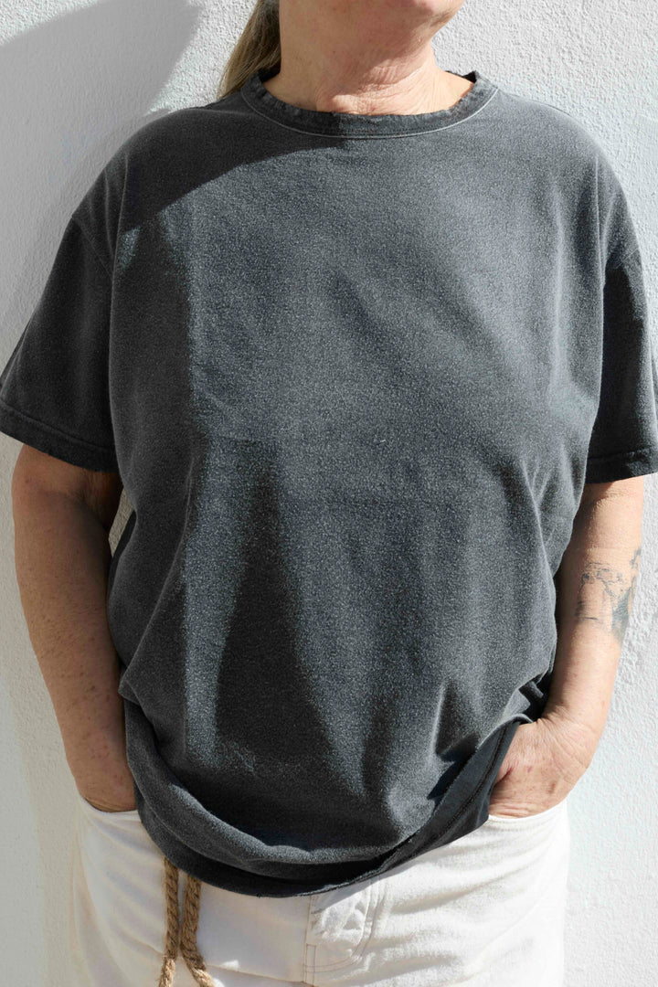 Model T. Recycled Jersey 100% Cotton Sun Faded Dye Smoke Black