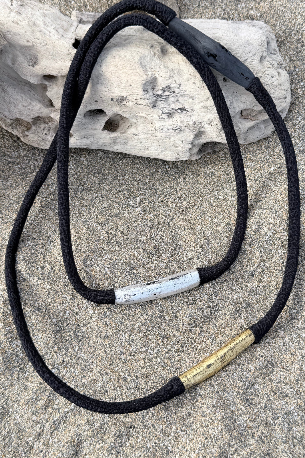 Nagewa-Kin-Palla Long Necklace